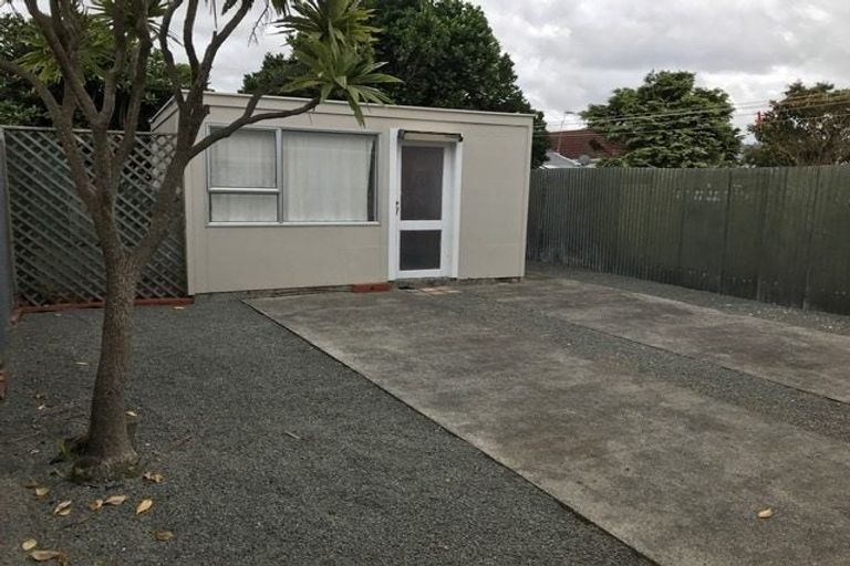Photo of property in 14 Salek Street, Kilbirnie, Wellington, 6022