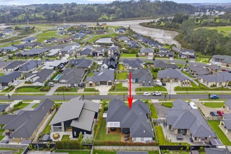 Photo of property in 20 Turpin Road, Riverhead, 0820