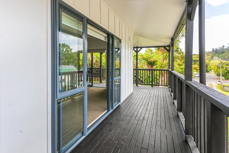 Photo of property in 27 Taurua Place, Coromandel, 3506