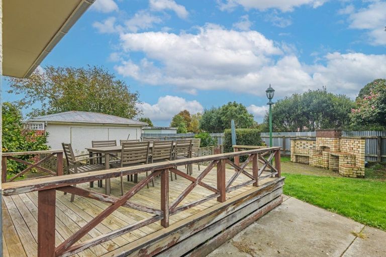 Photo of property in 11 Moray Place, Highbury, Palmerston North, 4412