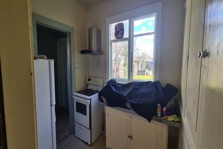 Photo of property in 12 Dilworth Street, Riccarton, Christchurch, 8011