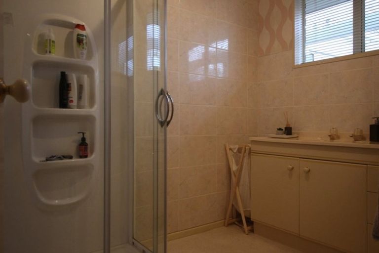 Photo of property in 35 Hazlett Street, Clyde, 9330