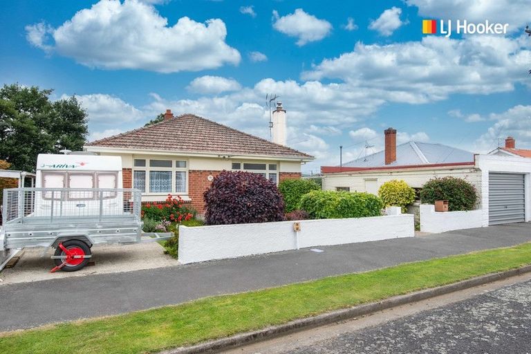 Photo of property in 16 Argyle Street, Mosgiel, 9024