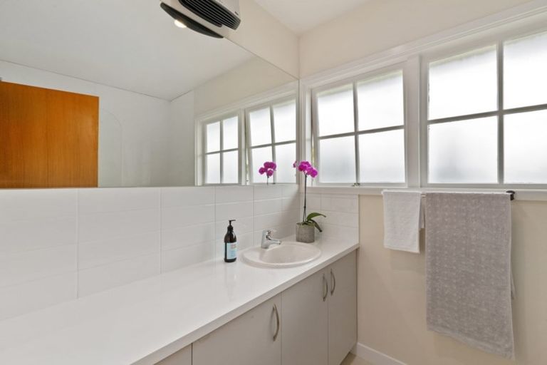 Photo of property in 6 Hanover Place, Ilam, Christchurch, 8041