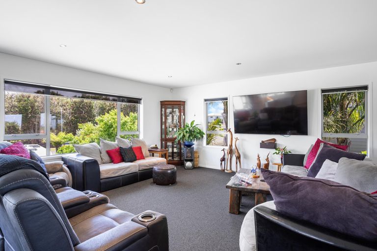 Photo of property in 36 Koutunui Road, Athenree, Katikati, 3177