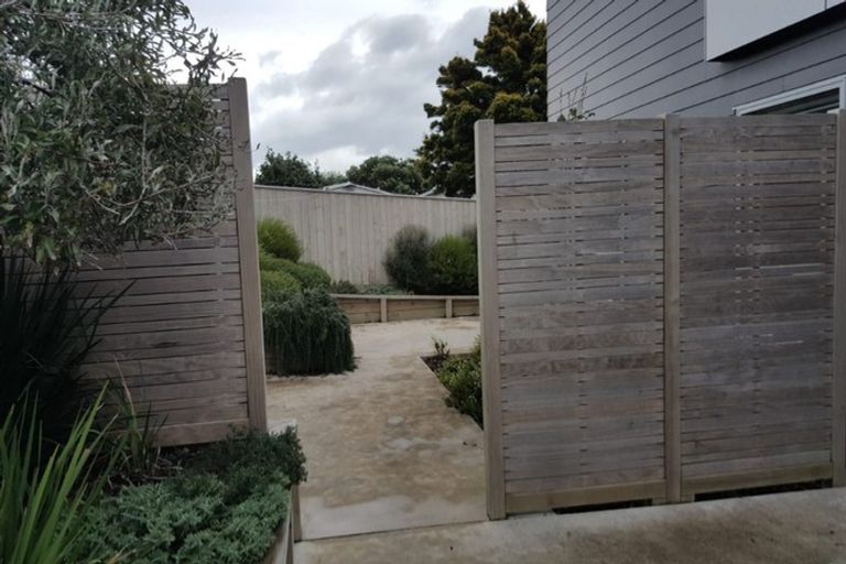 Photo of property in 8a Opapa Street, Titahi Bay, Porirua, 5022