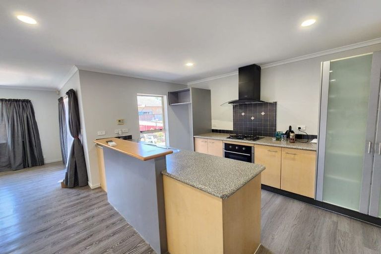 Photo of property in 20 Blackwood Drive, Wattle Downs, Auckland, 2103