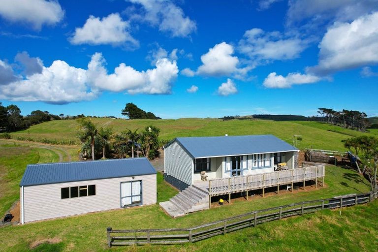Photo of property in 1325 Te Maire Road, Te Kopuru, 0391