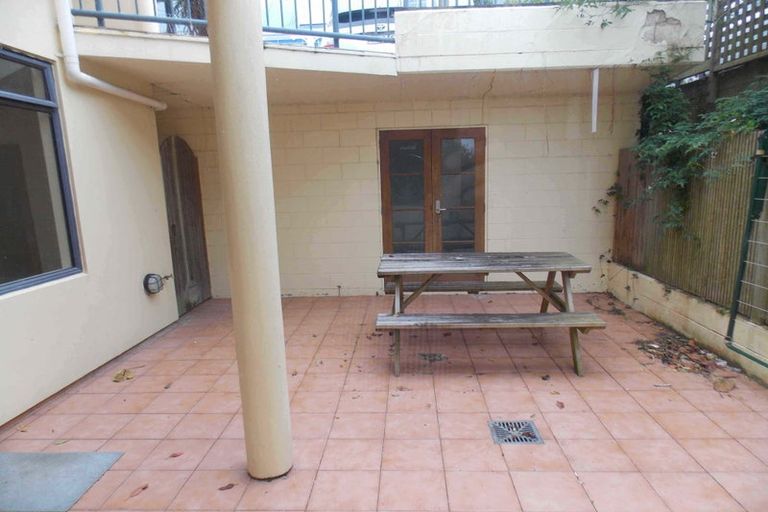 Photo of property in 14a Barton Terrace, Thorndon, Wellington, 6011