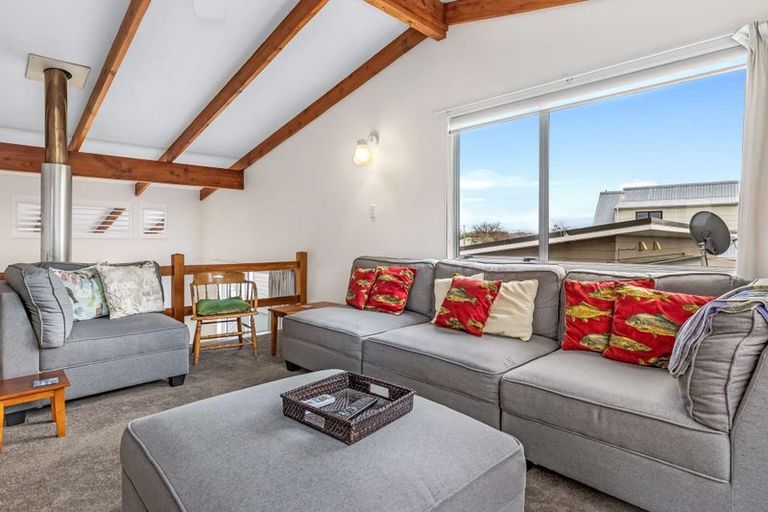 Photo of property in 3a Wharewaka Road, Wharewaka, Taupo, 3330