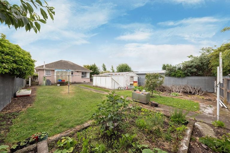 Photo of property in 84 Rowses Road, Aranui, Christchurch, 8061