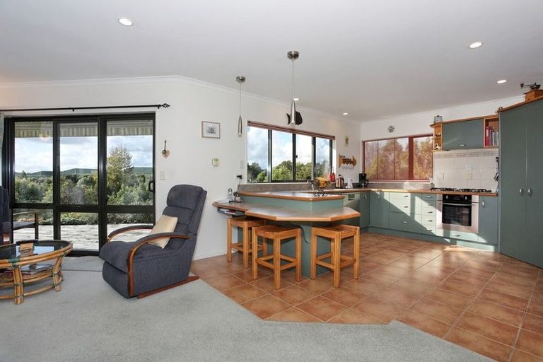 Photo of property in 149 Summerhill Drive, Fitzherbert, Palmerston North, 4410