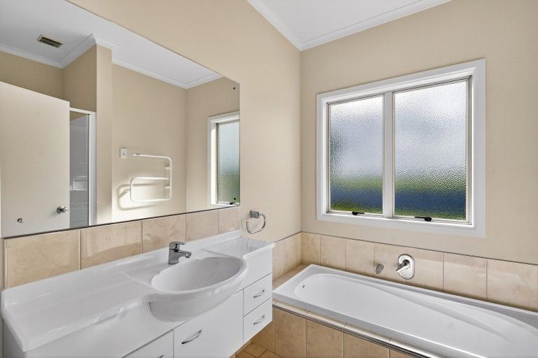 Photo of property in 30 Ulyatt Road, Meeanee, Napier, 4112