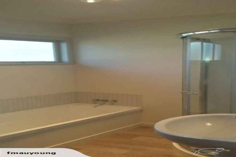 Photo of property in 10 Parkland Crescent, Terrace End, Palmerston North, 4410