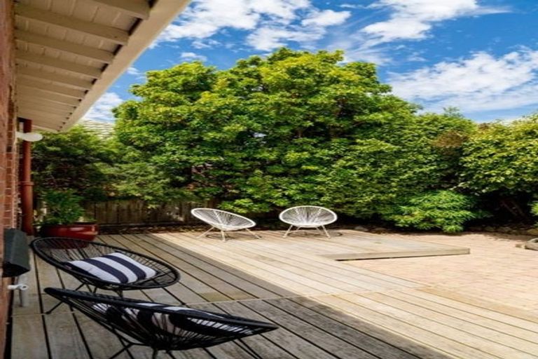 Photo of property in 33 Beach Street, Saint Clair, Dunedin, 9012