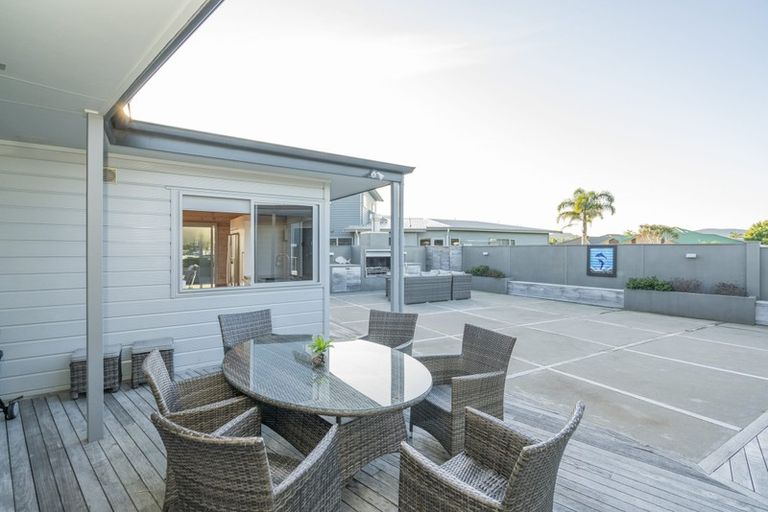 Photo of property in 9 Arawa Lane, Whitianga, 3510