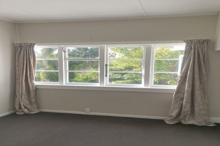 Photo of property in 35 Kimihia Road, Huntly, 3700