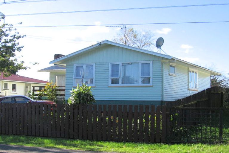 Photo of property in 18 Everitt Road, Otara, Auckland, 2023