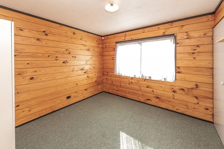 Photo of property in 29 Laird Street, Castlecliff, Whanganui, 4501