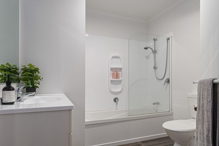 Photo of property in 14b Dunton Drive, Welcome Bay, Tauranga, 3112