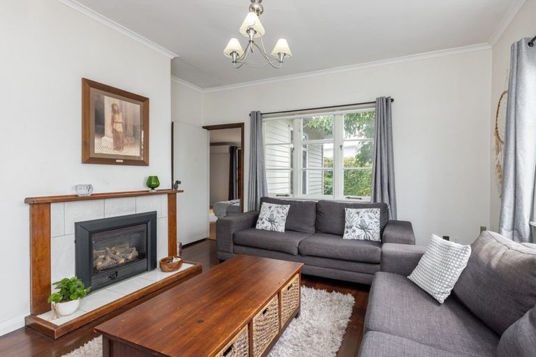 Photo of property in 13 Bedford Road, Marewa, Napier, 4110