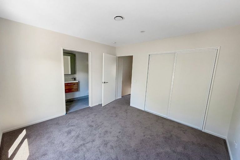 Photo of property in 2/34 Peer Street, Upper Riccarton, Christchurch, 8041
