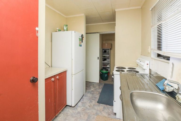 Photo of property in 24a Pollen Crescent, Melville, Hamilton, 3206