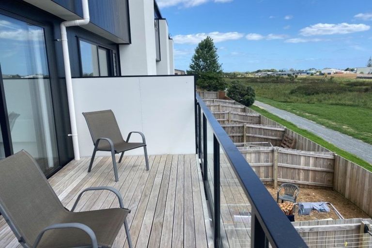 Photo of property in 7/22 Ashley Place, Papamoa Beach, Papamoa, 3118