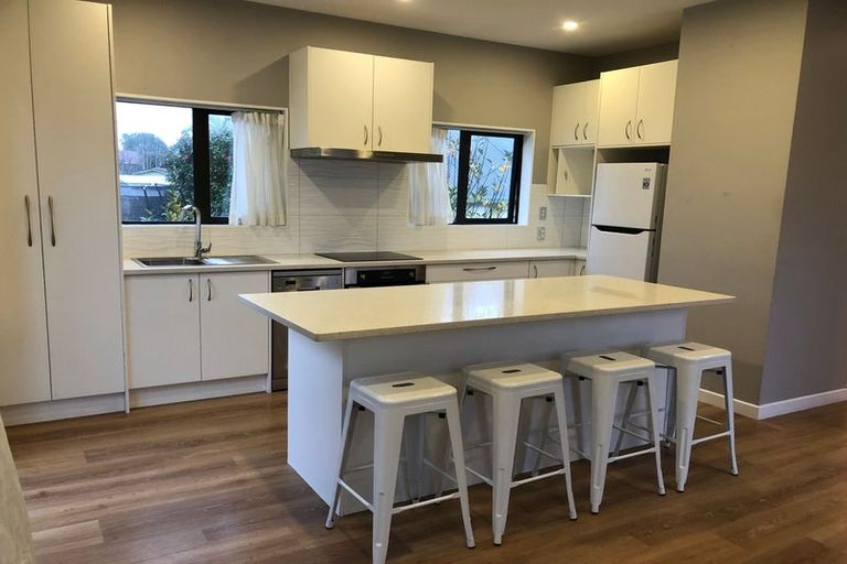 Photo of property in 79 Sunderlands Road, Half Moon Bay, Auckland, 2012