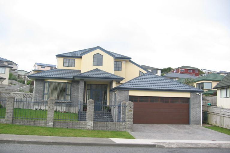 Photo of property in 124 Cortina Avenue, Johnsonville, Wellington, 6037