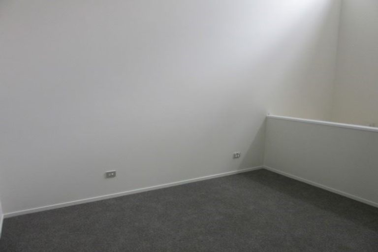 Photo of property in 34 Liquidambar Drive, Hobsonville, Auckland, 0616