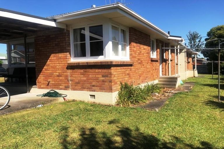 Photo of property in 1a Christie Street, Forest Lake, Hamilton, 3200