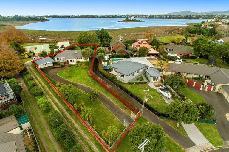 Photo of property in 98 Darraghs Road, Brookfield, Tauranga, 3110