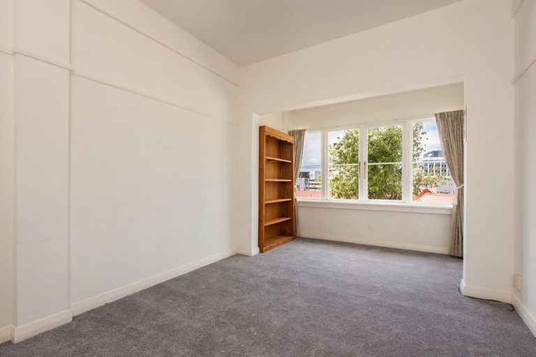Photo of property in 21af1 Talavera Terrace, Kelburn, Wellington, 6012