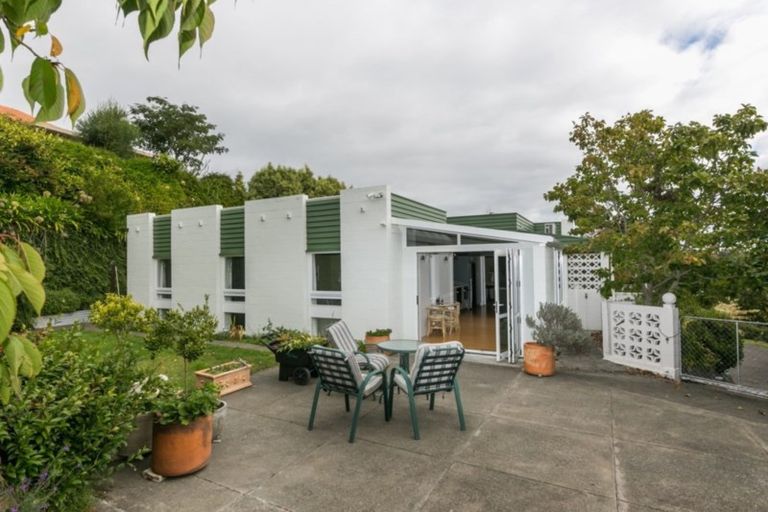 Photo of property in 25 Tainui Drive, Havelock North, 4130