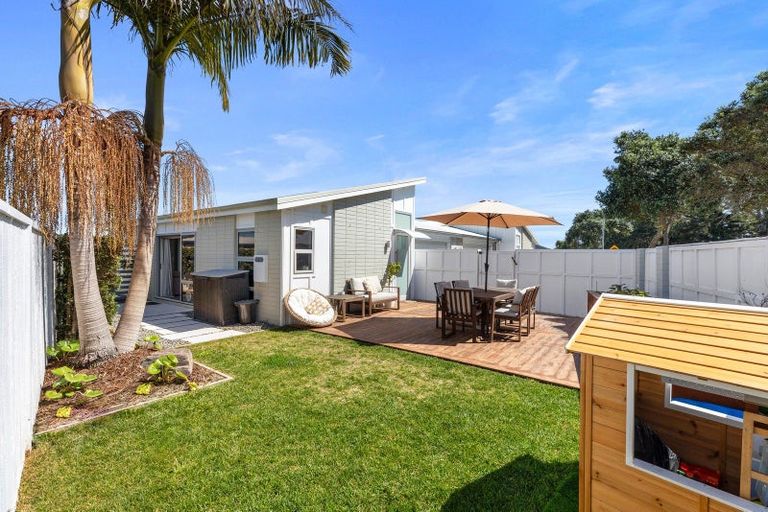Photo of property in 7 Alice Lane, Papamoa Beach, Papamoa, 3118