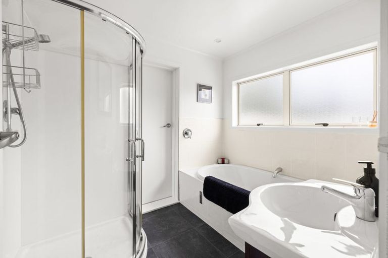 Photo of property in 2195 Waimarama Road, Waimarama, Havelock North, 4294