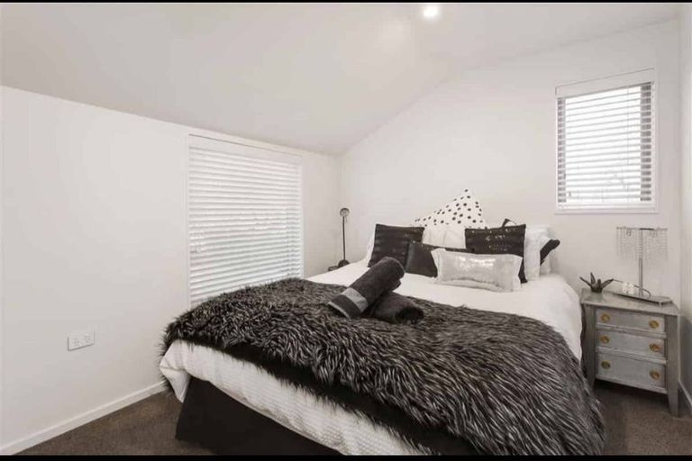 Photo of property in 160d Rossall Street, Merivale, Christchurch, 8014