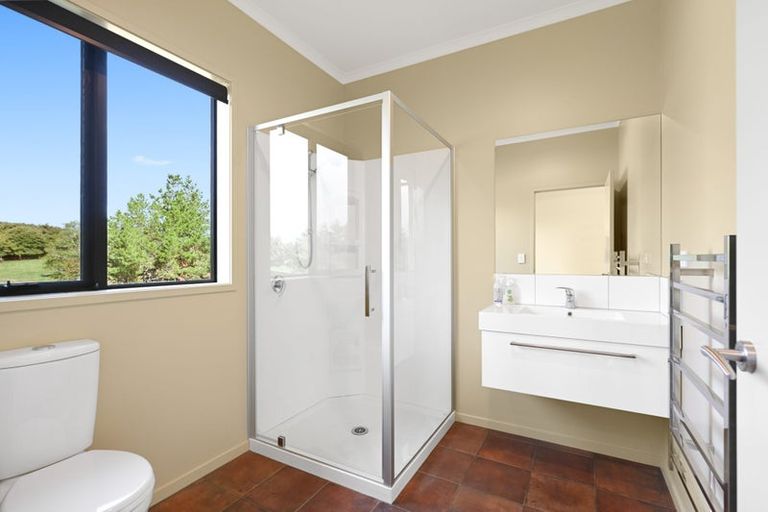 Photo of property in 205 Osborne Road, Horsham Downs, Hamilton, 3281