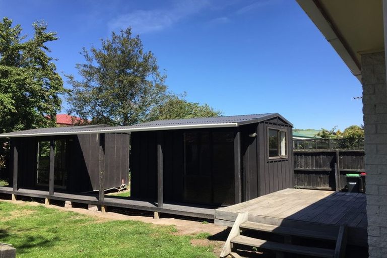 Photo of property in 54 Peer Street, Upper Riccarton, Christchurch, 8041