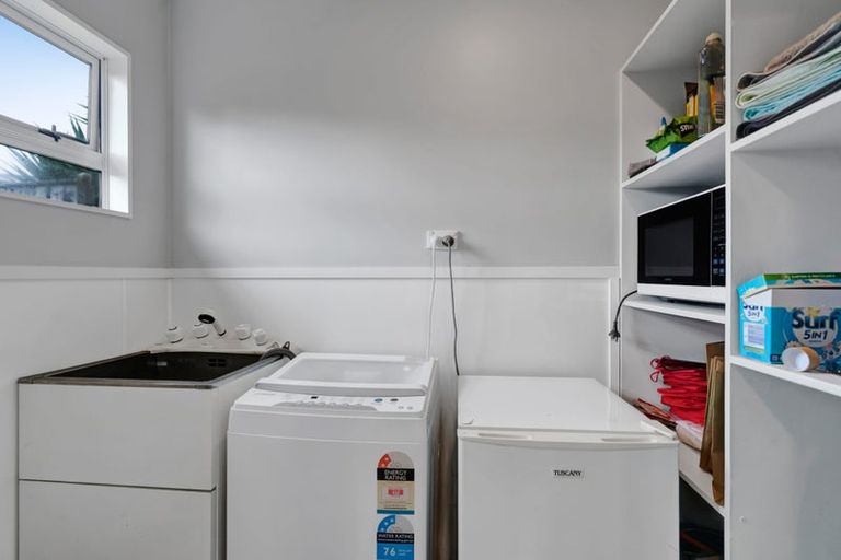 Photo of property in 180 Parklands Avenue, Bell Block, New Plymouth, 4312