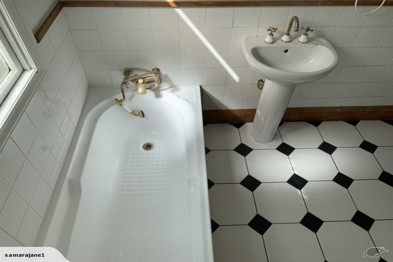 Photo of property in 79 Richmond Street, Petone, Lower Hutt, 5012