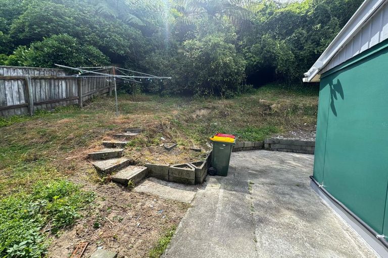 Photo of property in 1/65 Judd Crescent, Naenae, Lower Hutt, 5011