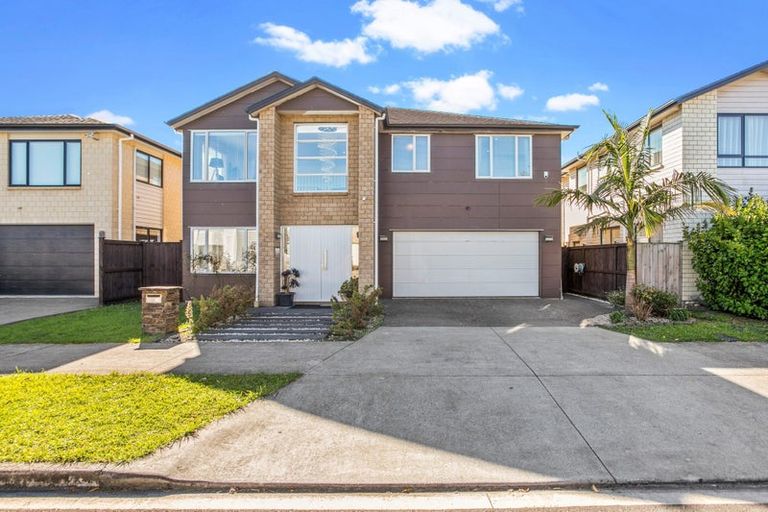 Photo of property in 9 Ballyholey Drive, Flat Bush, Auckland, 2019