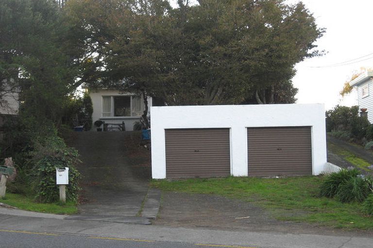 Photo of property in 121 Raumati Road, Raumati Beach, Paraparaumu, 5032