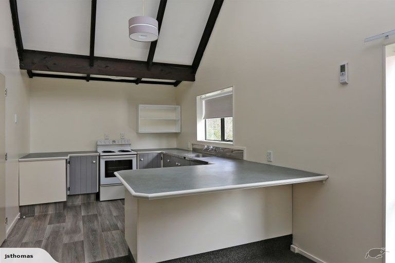 Photo of property in 2/73 Milton Road, Bluff Hill, Napier, 4110