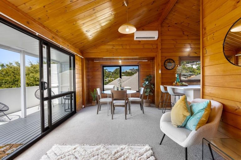 Photo of property in 58b William Bayes Place, Red Beach, 0932