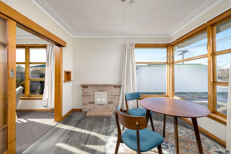 Photo of property in 30 Hughes Street, Waimate, 7924