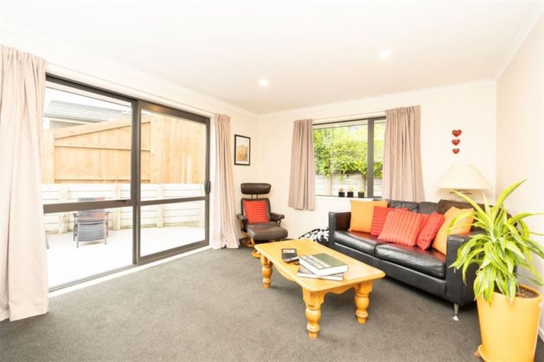 Photo of property in 8 Ashbourne Lane, Dinsdale, Hamilton, 3204