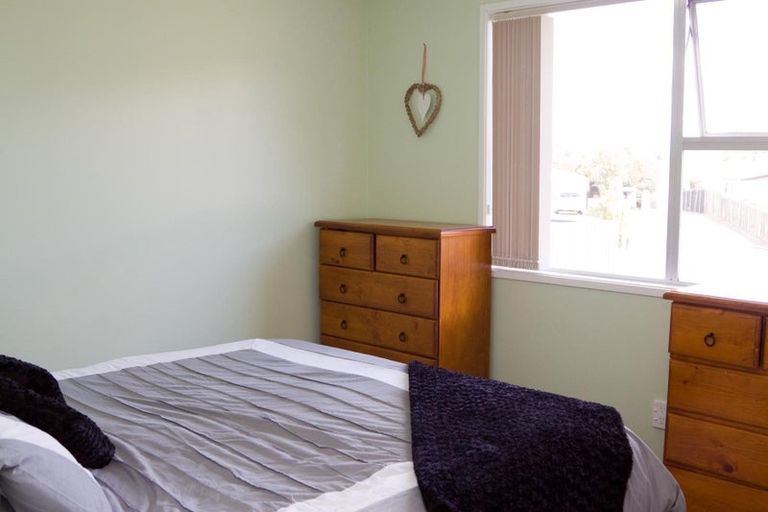 Photo of property in 34 Aarts Avenue, Manurewa, Auckland, 2102